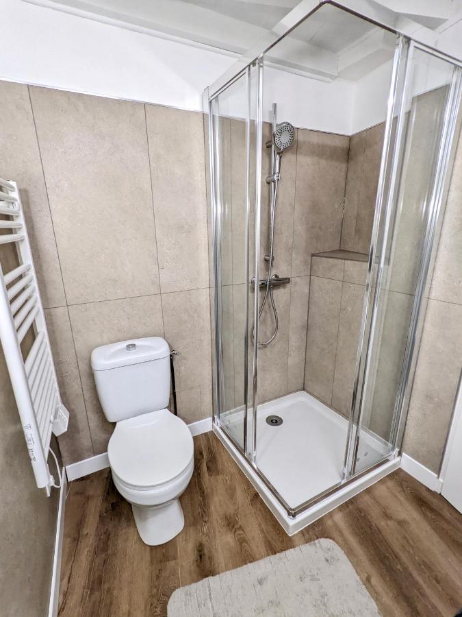 Joli Appartement De Charme Renove En Centre Ville Обена Экстерьер фото